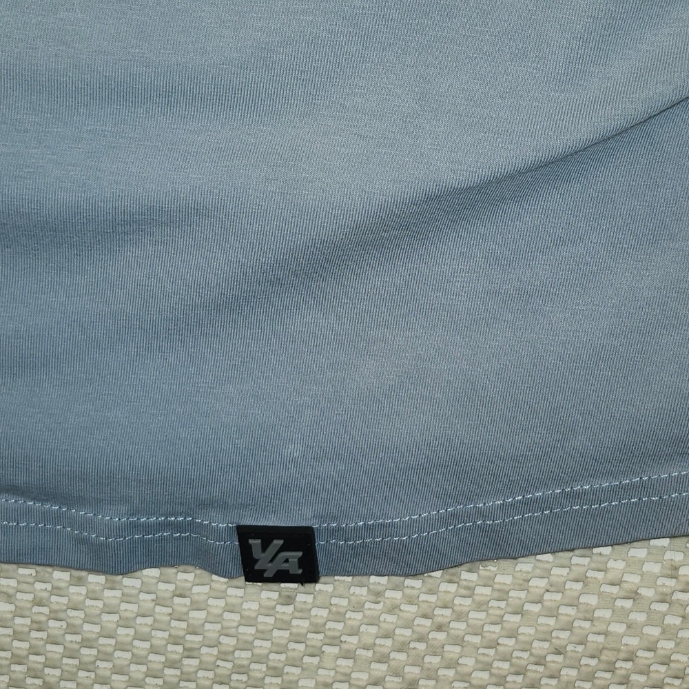 YoungLA Mens Model‎ 442 Perfect Tee Light Blue Grey Curved Hem Gym Shirt Size M - Picture 12 of 12